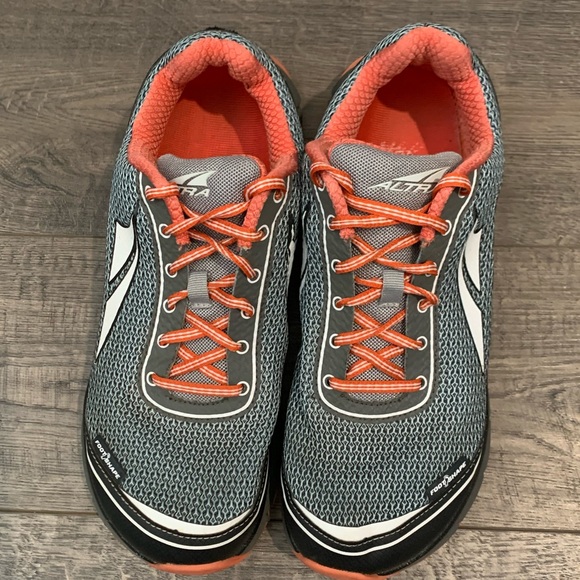 Altra Women's Lone Peak 2.5 Trail Running Shoe Sz 9.5M - Picture 8 of 11